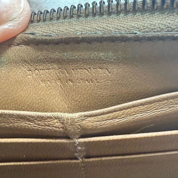 Bottega Veneta Brown Leather wallet - Picture 8 of 15